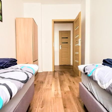 Luksusowy Apartament Przy Dworcu Щецин Экстерьер фото
