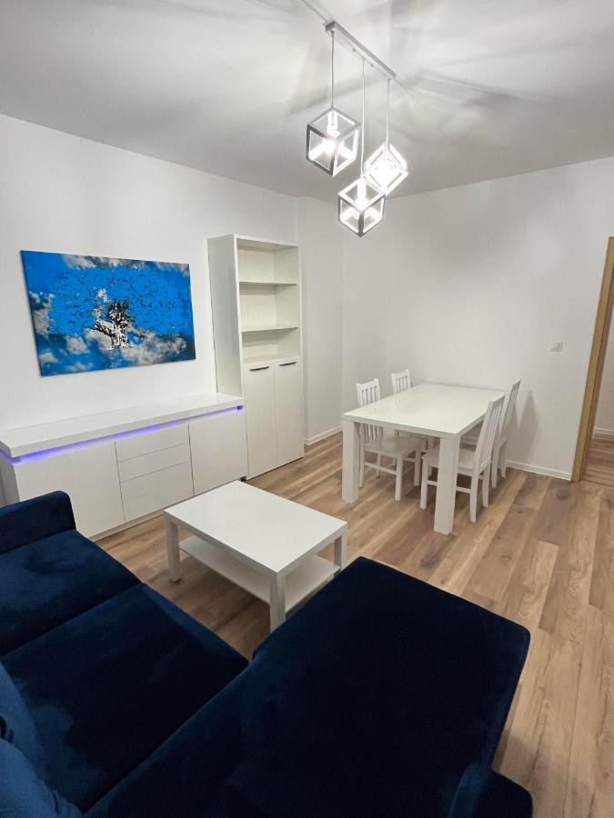 Luksusowy Apartament Przy Dworcu Щецин Экстерьер фото