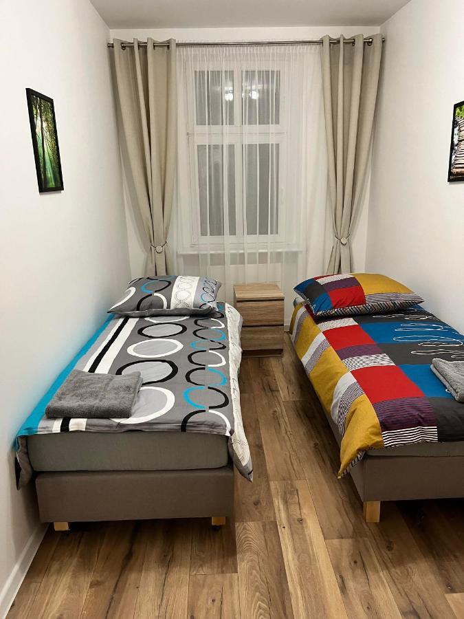 Luksusowy Apartament Przy Dworcu Щецин Экстерьер фото